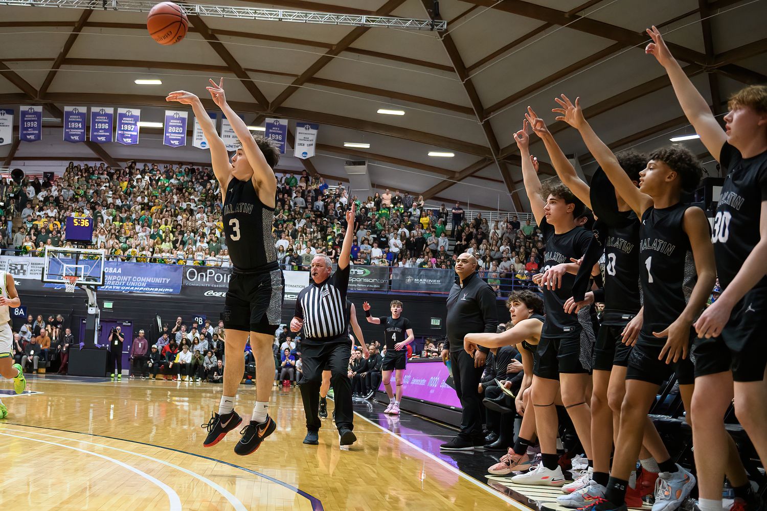 2023-3-11-Tualatin-WestLinn-Championship-GAME-0365-NR-clear